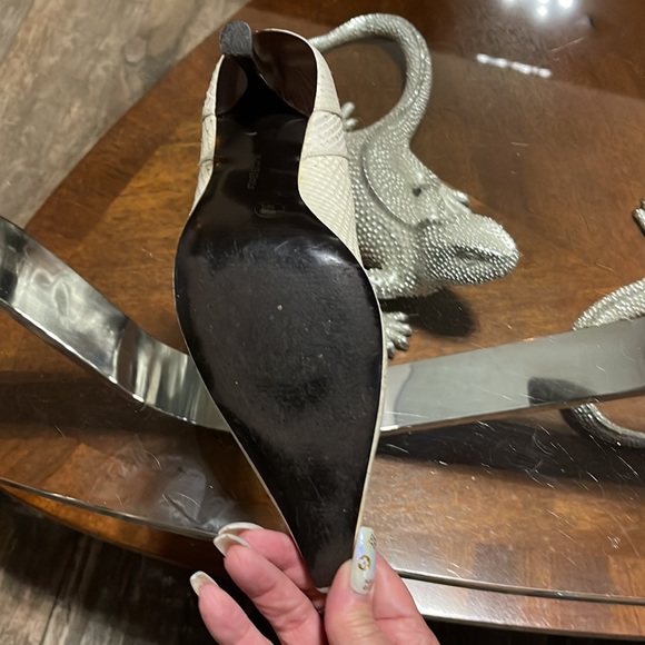 BcBg Stilettos - Picture 6 of 7